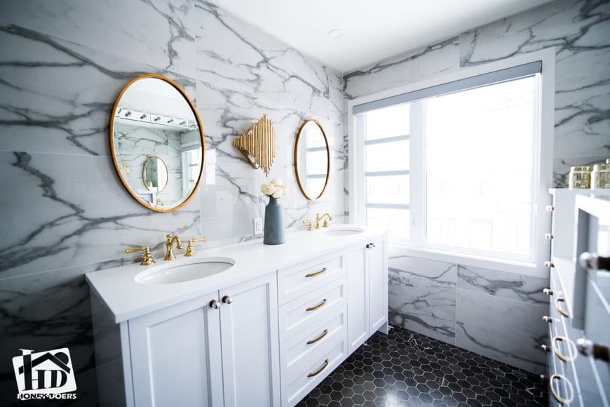 Ways to Make a Small Bathroom Look Bigger